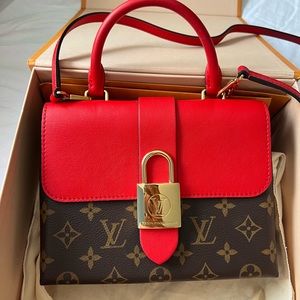 LOUIS VUITON LOCKY BB 99% NEW